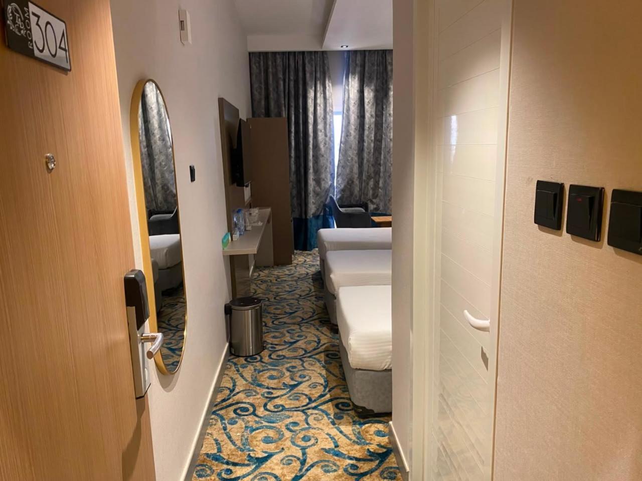 Triple Room City View