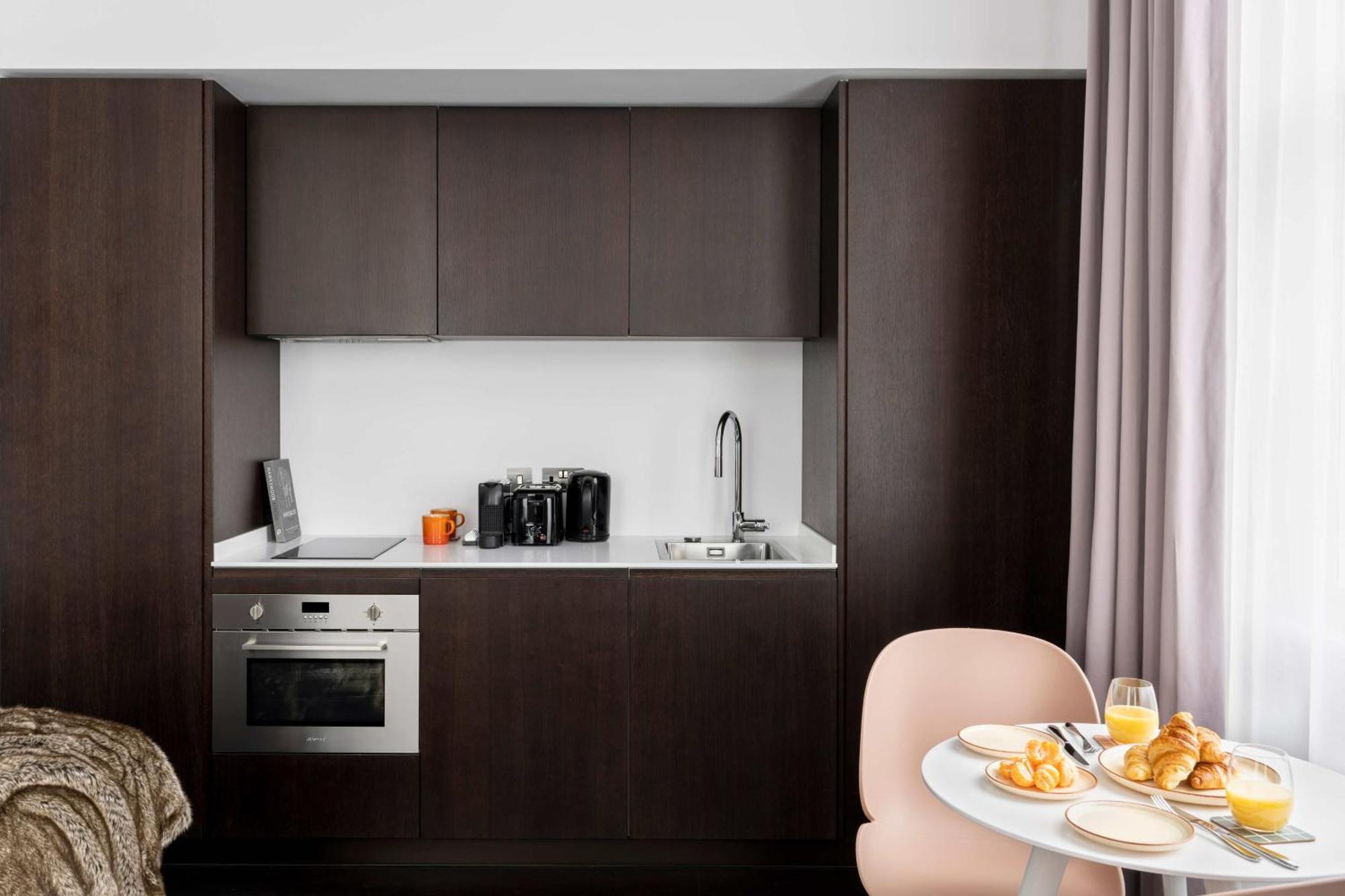 Studio Apartment