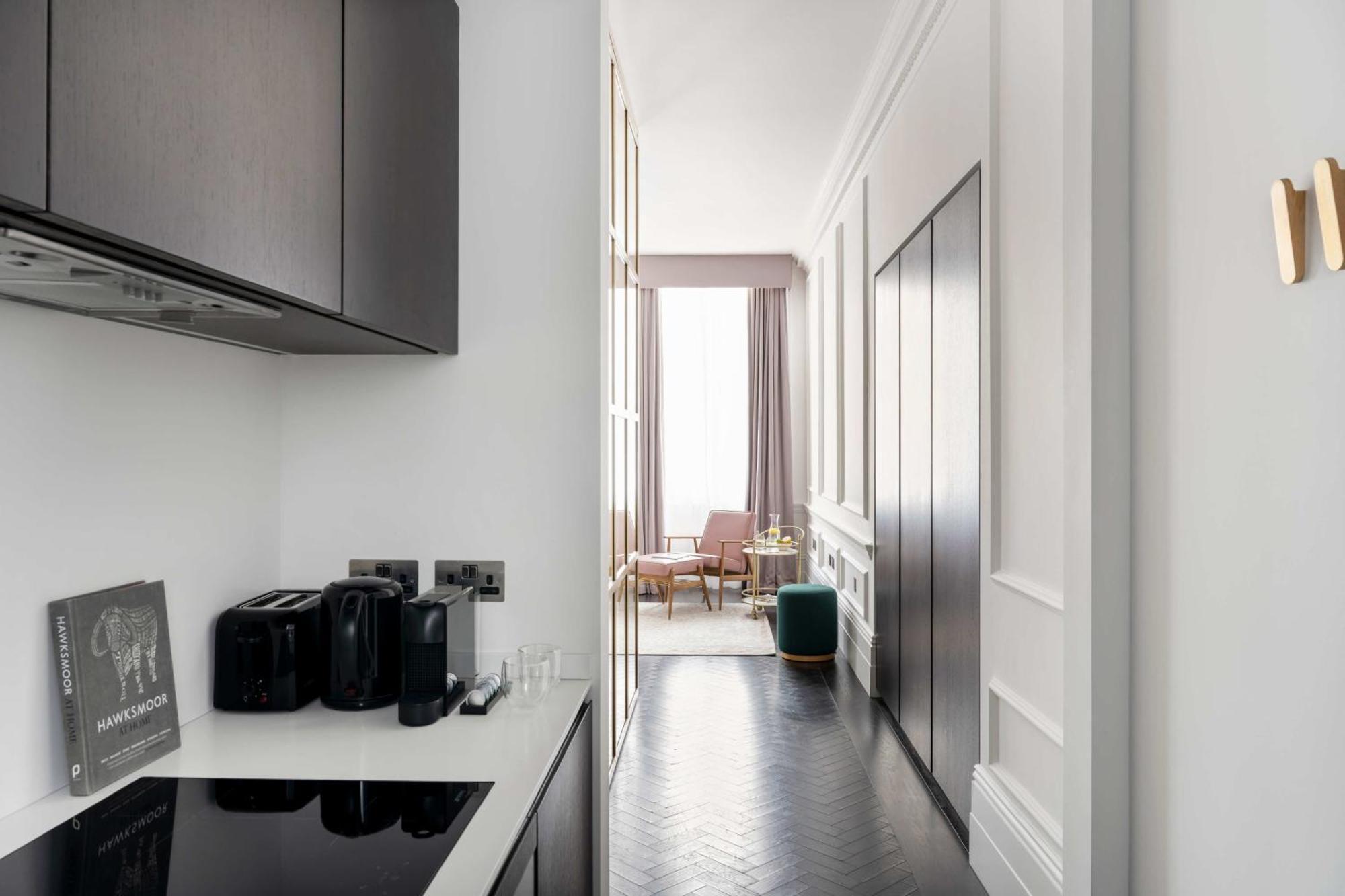 Large Studio Apartment