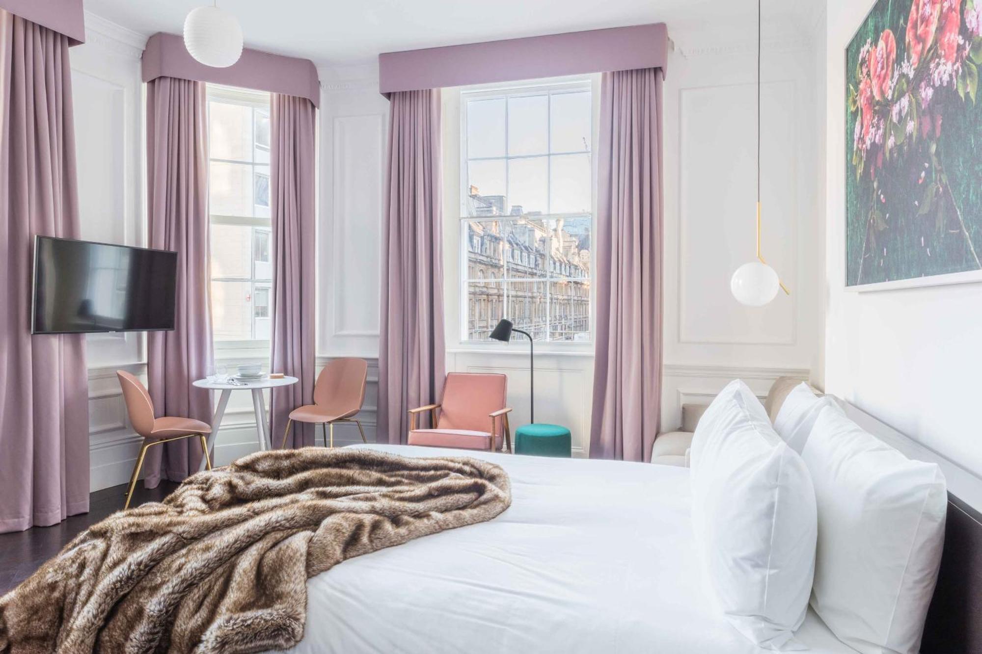 Large Studio Apartment
