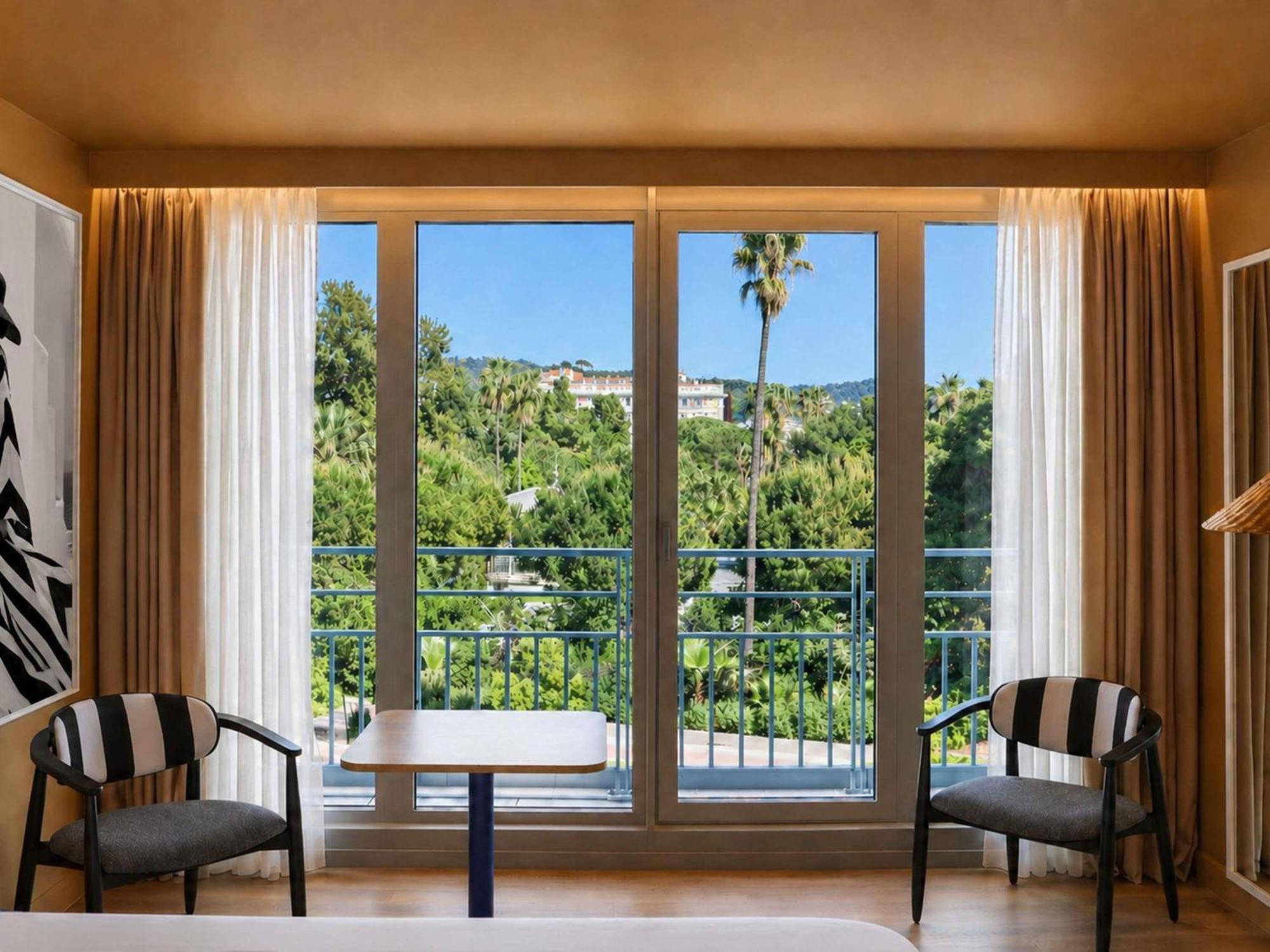 Privilege Twin Room Balcony Sea Garden View