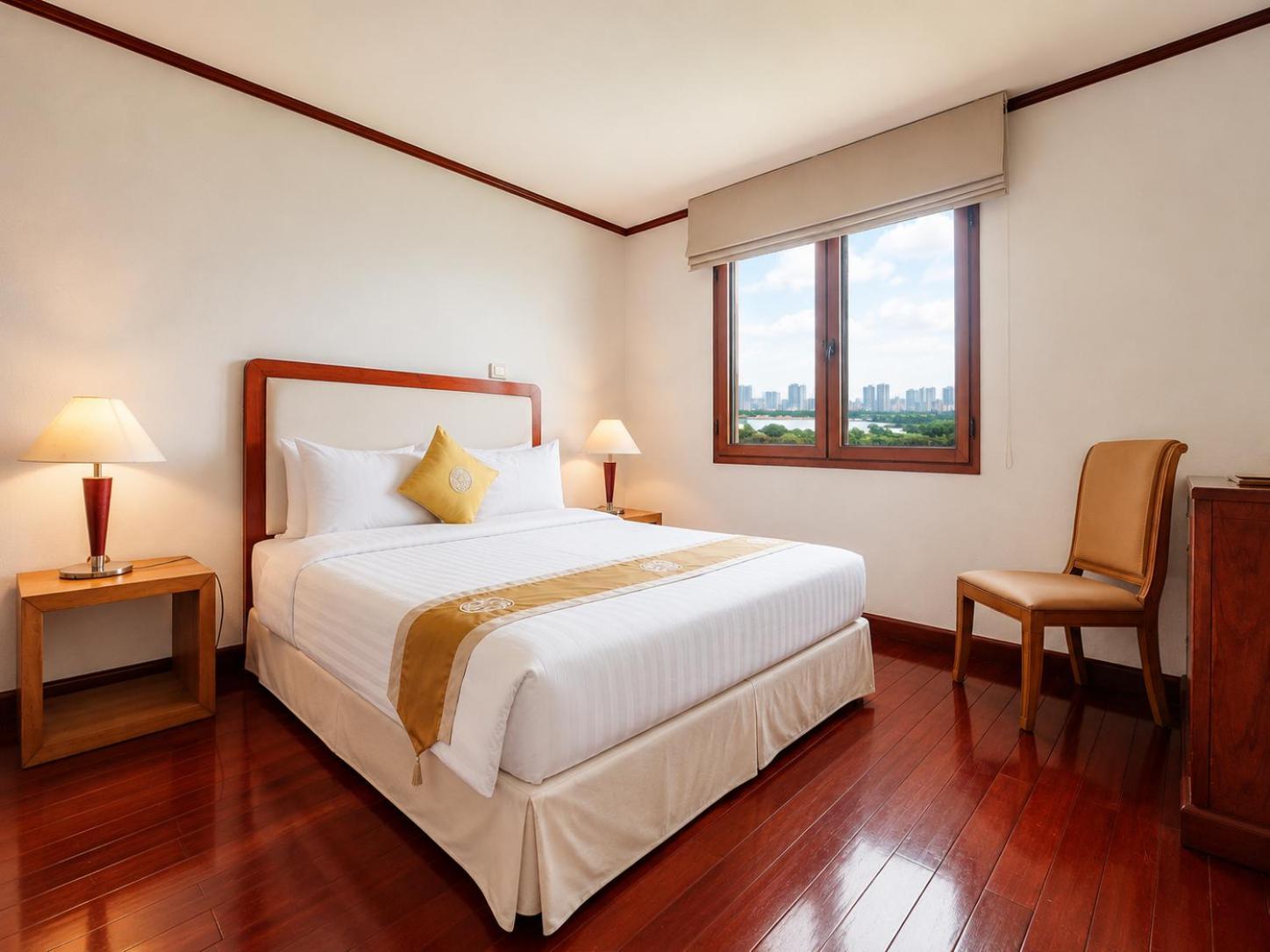 Four-Bedroom Suite