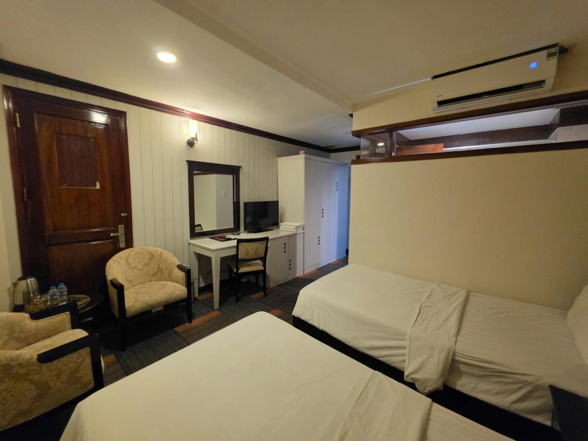 Standard Double or Twin Room B