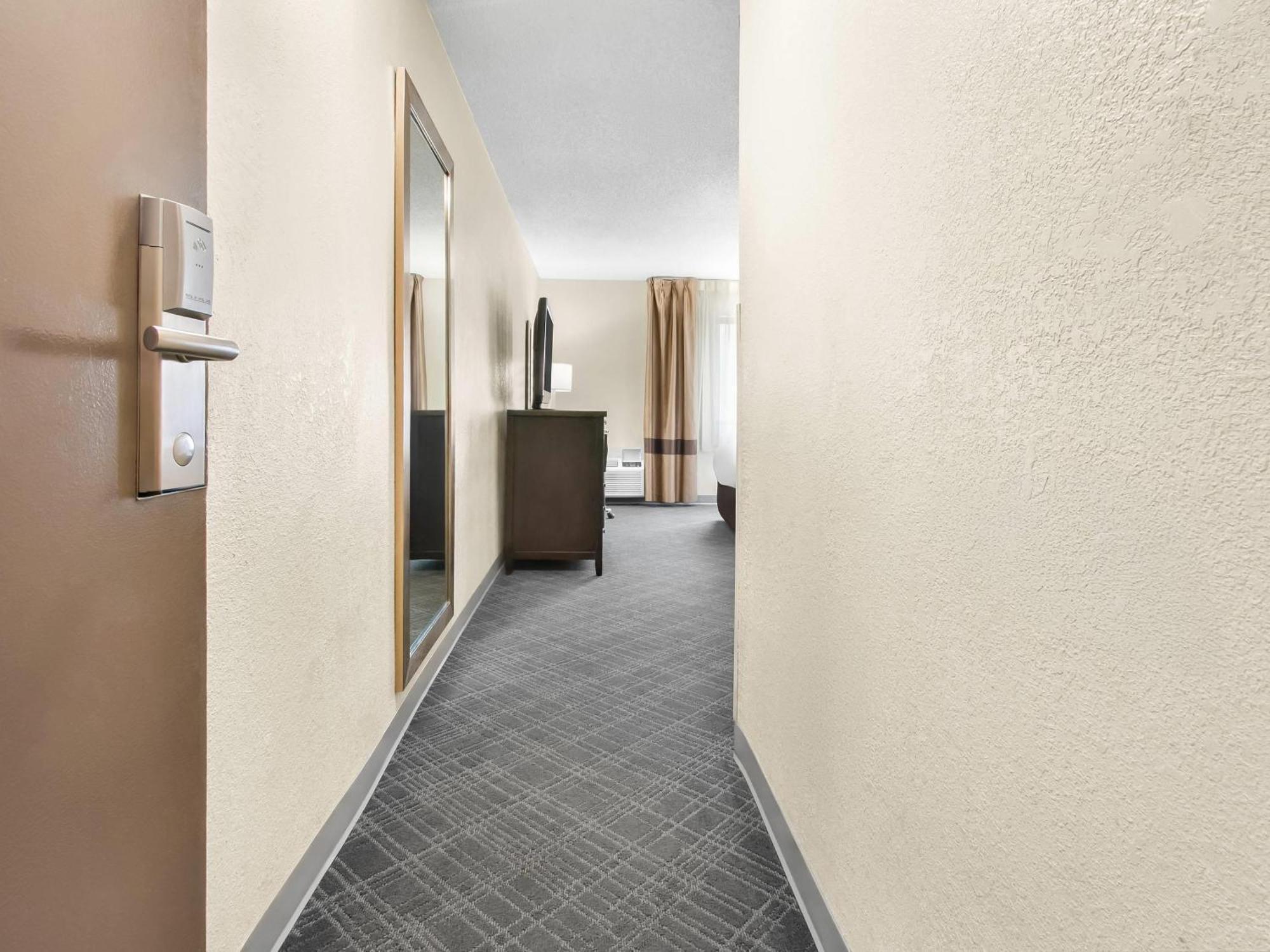 Double Room Two Double Beds Non-Smoking