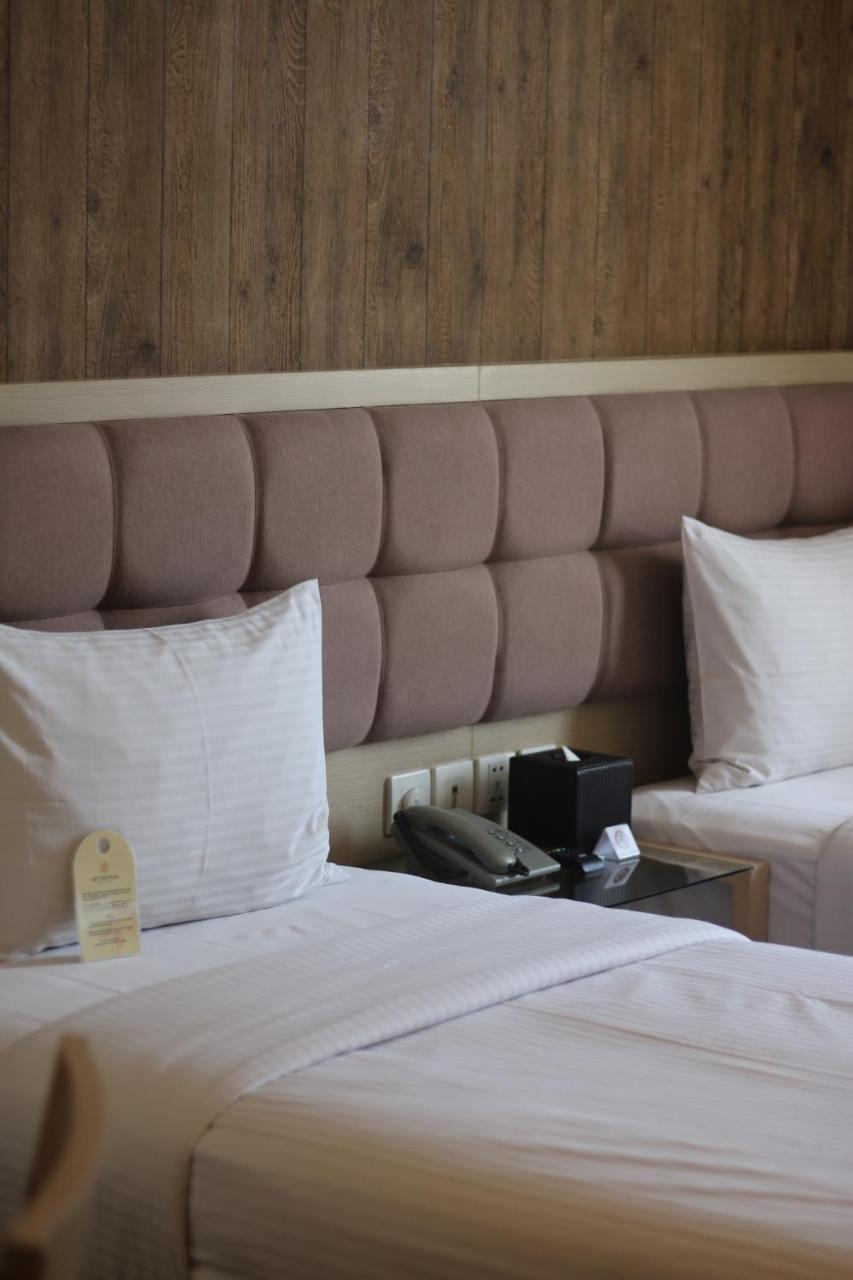 Premier Deluxe Balcony Twin Room Joinable into King Bed