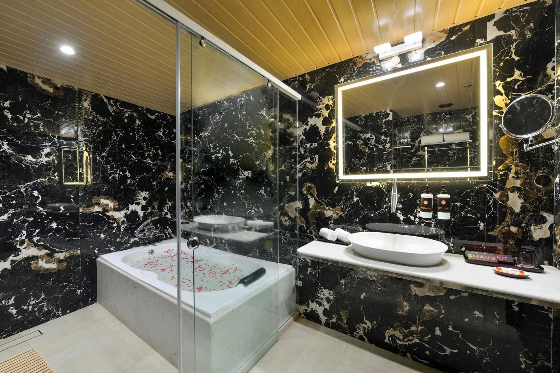 King Room
