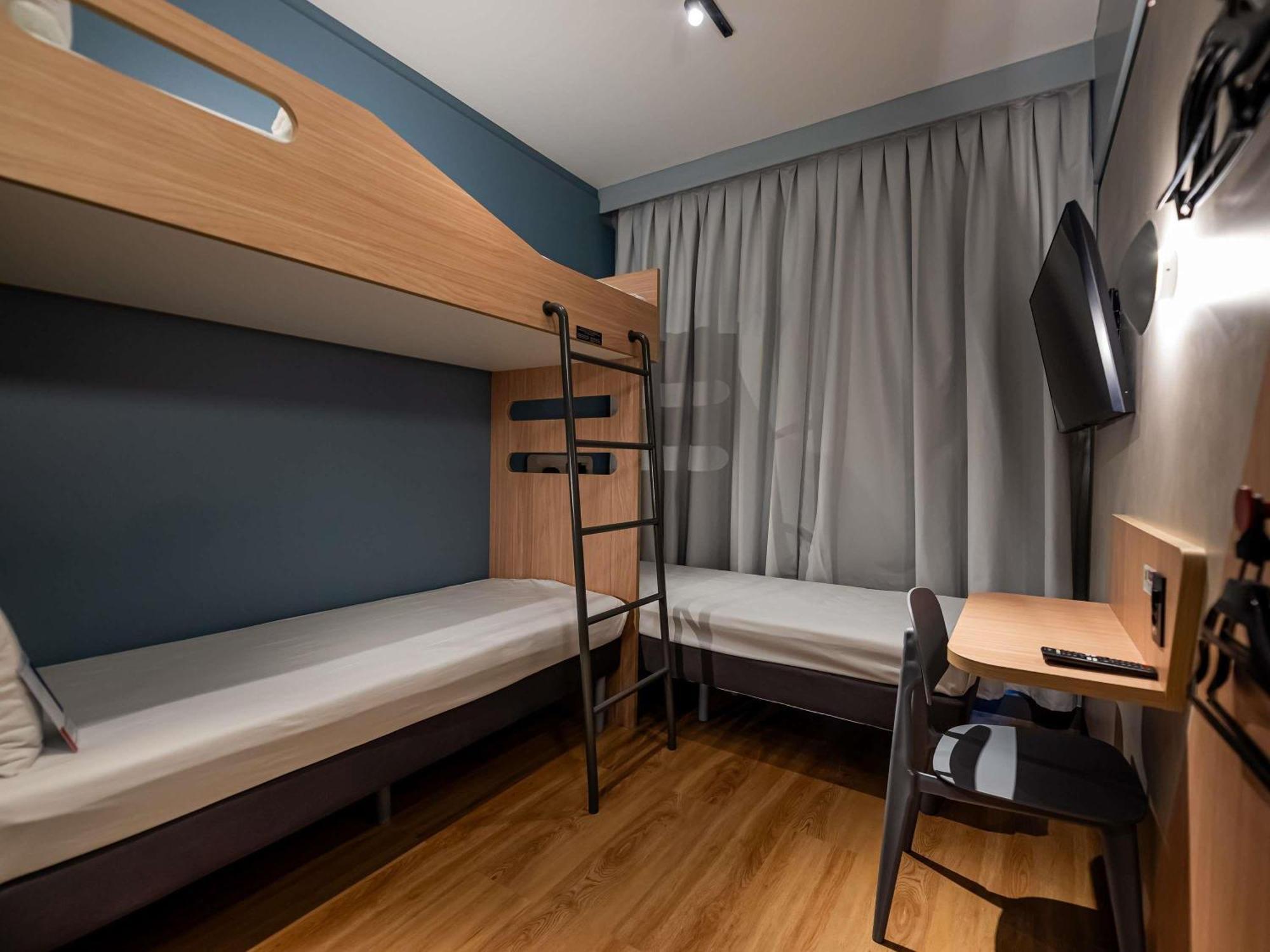 Standard Room a Single Bed Bunk Bed