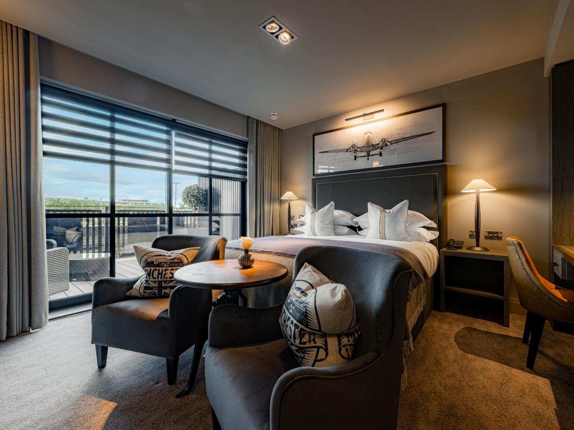 King Room with Balcony