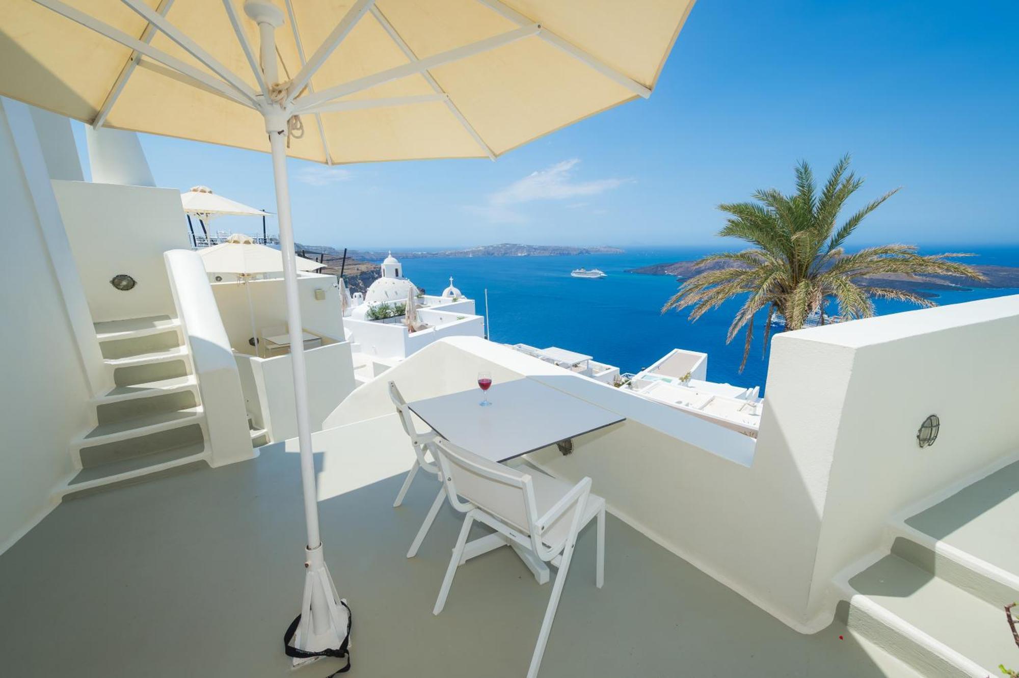 Superior Double Room Caldera View