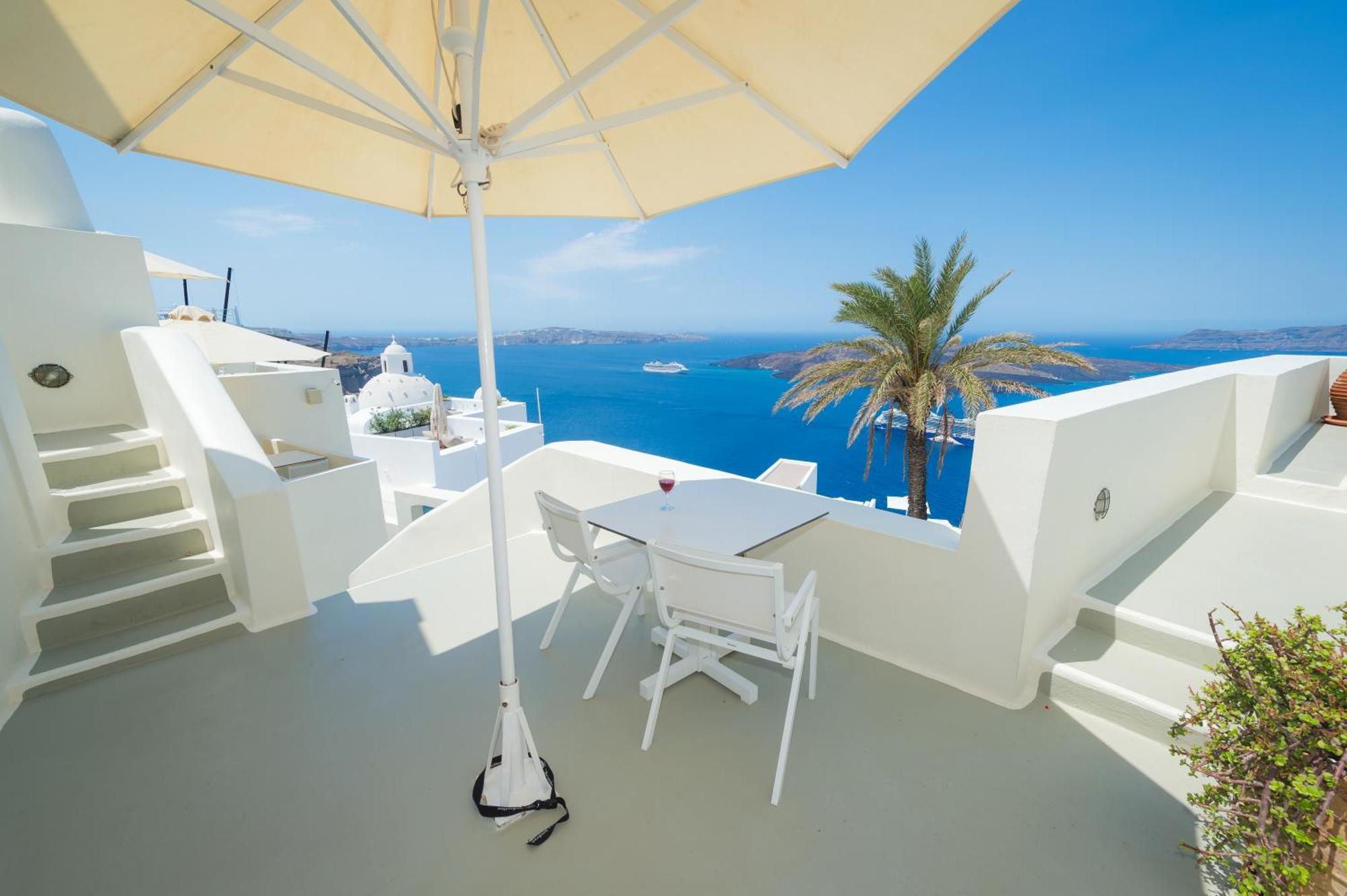 Superior Double Room Caldera View