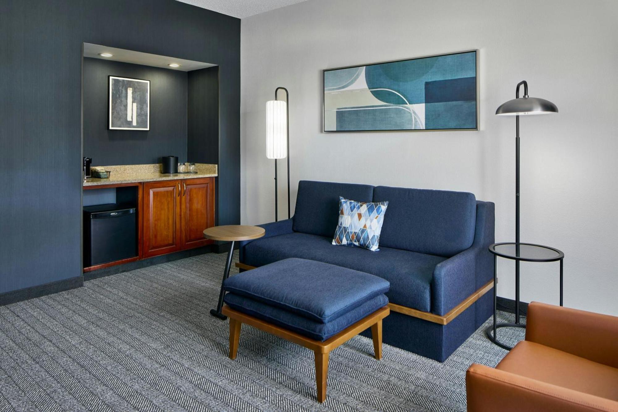 One-Bedroom Suite 2 Double Beds