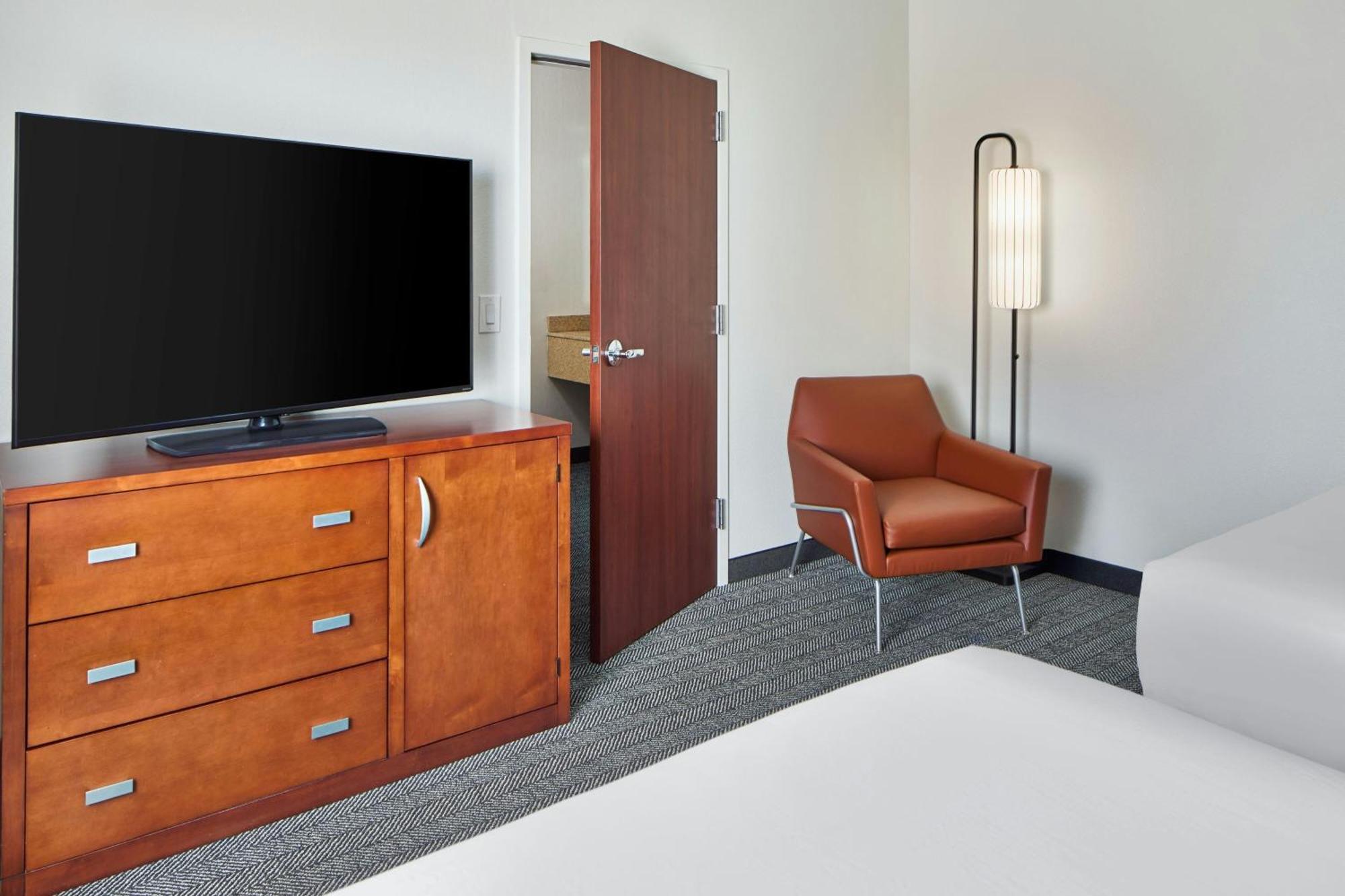 One-Bedroom Suite 2 Double Beds