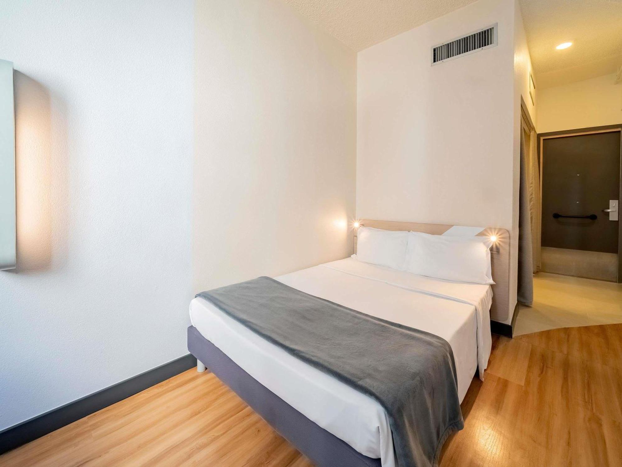 Standard Double Room - Disability Access