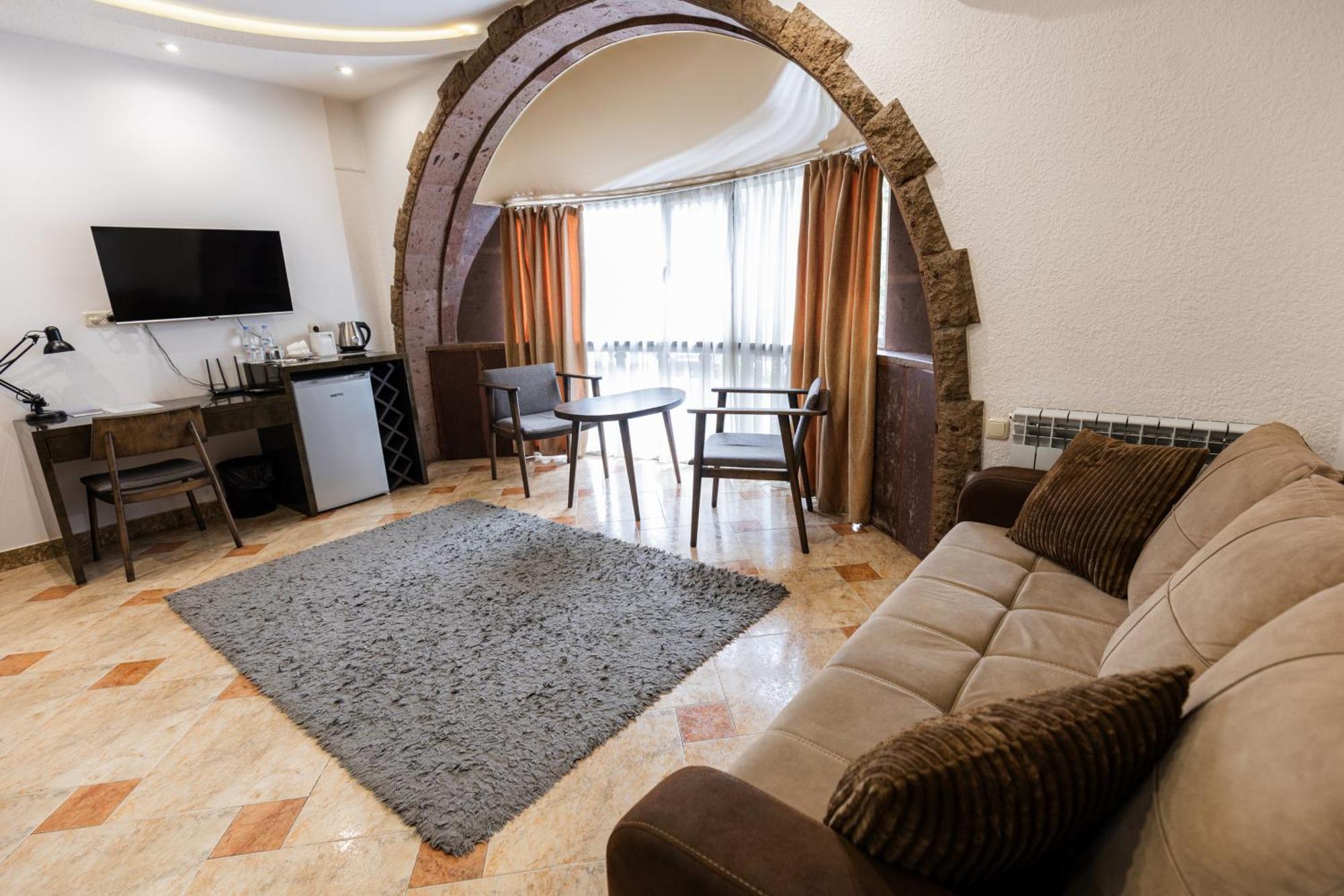 Superior Suite