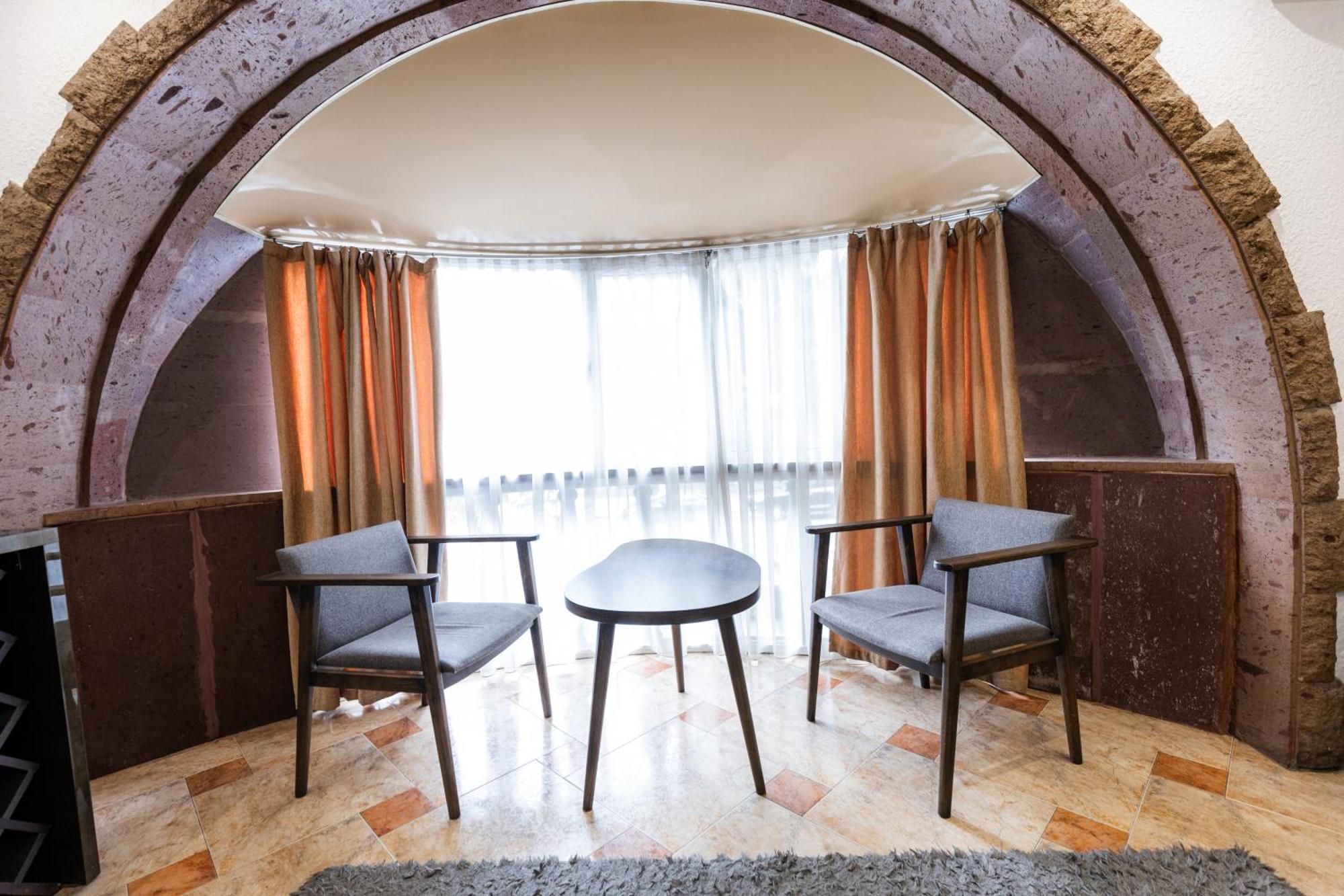 Superior Suite