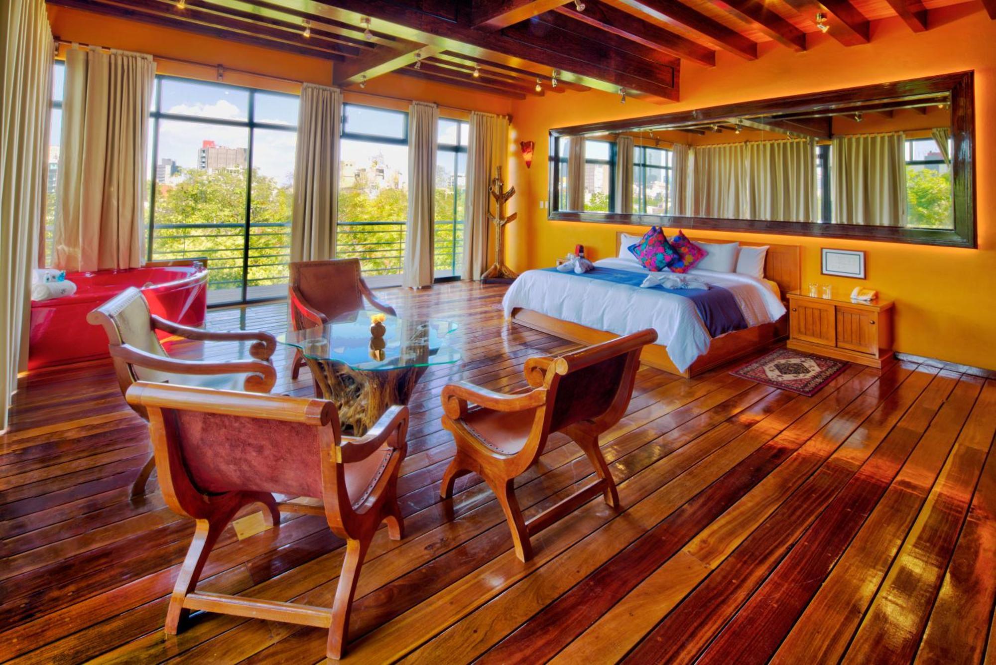 Suite Hot Tub