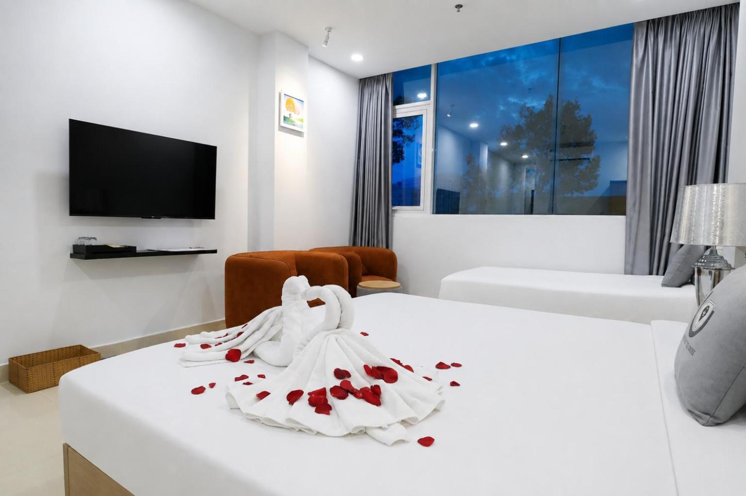 Triple Room City View