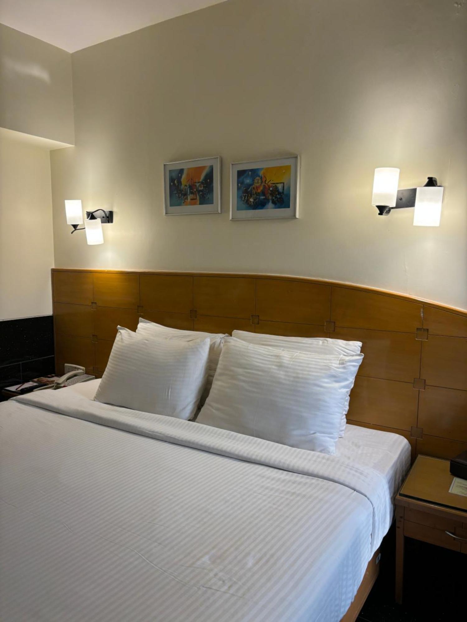 Executive room room & on Food Laundry & Welcome drink