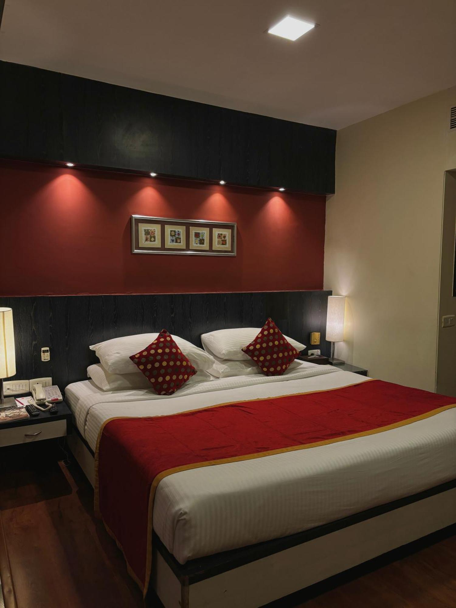 Suite room chef’s choice veg or non-veg platter Fruit Basket Airport Pick up & drop