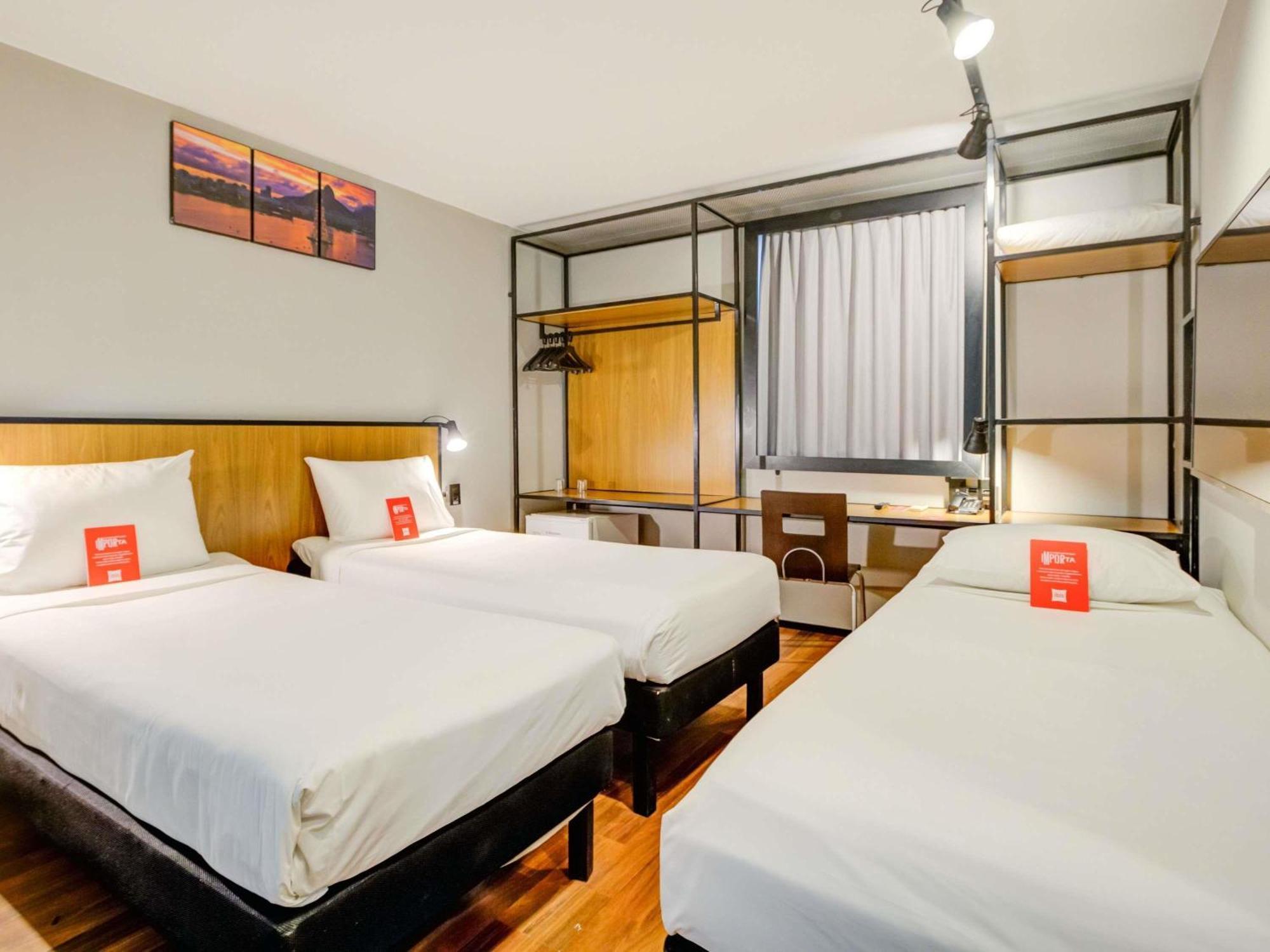 Standard Apartment Three Single Beds