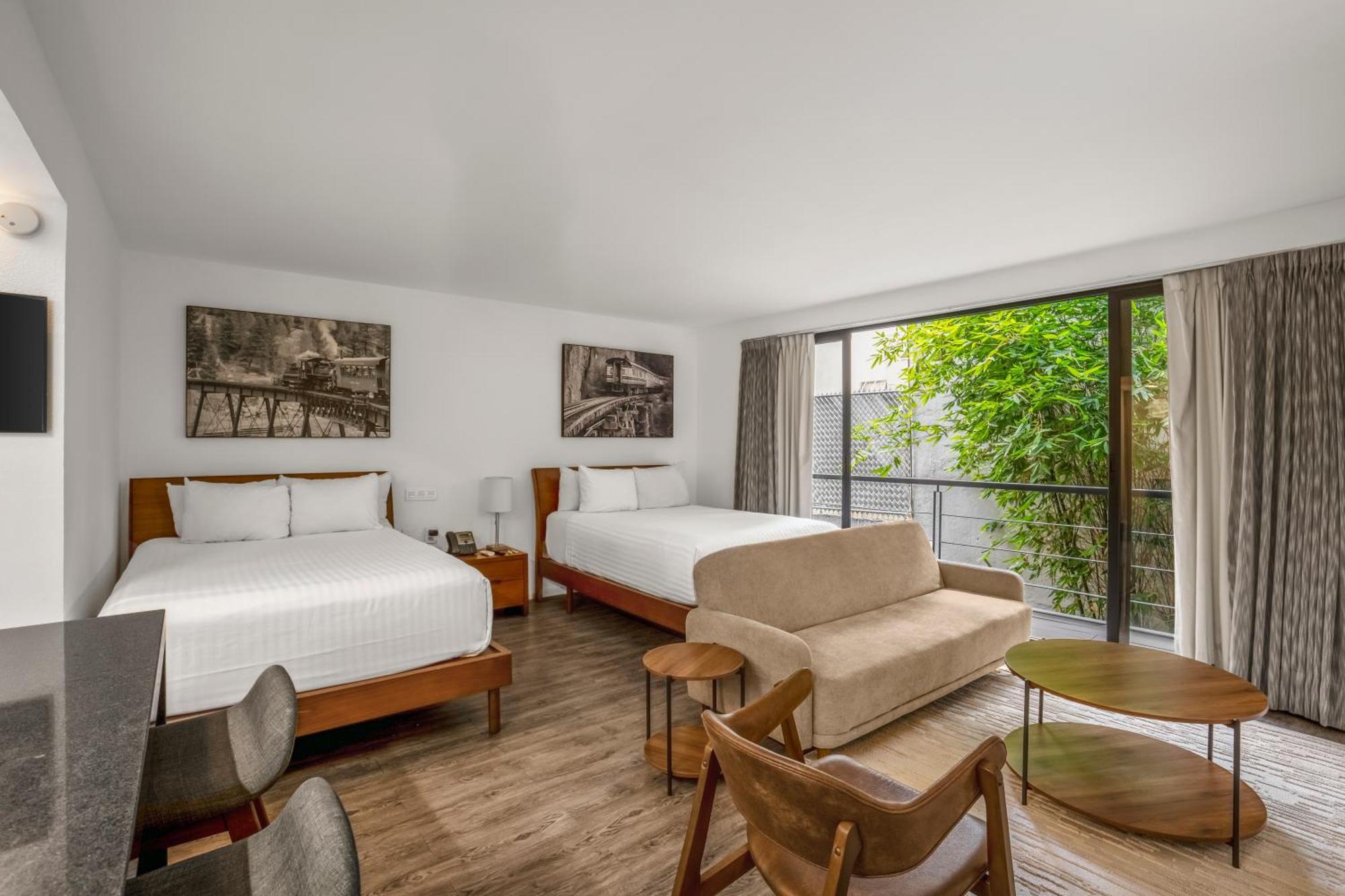 Deluxe Double Room Two Double Beds
