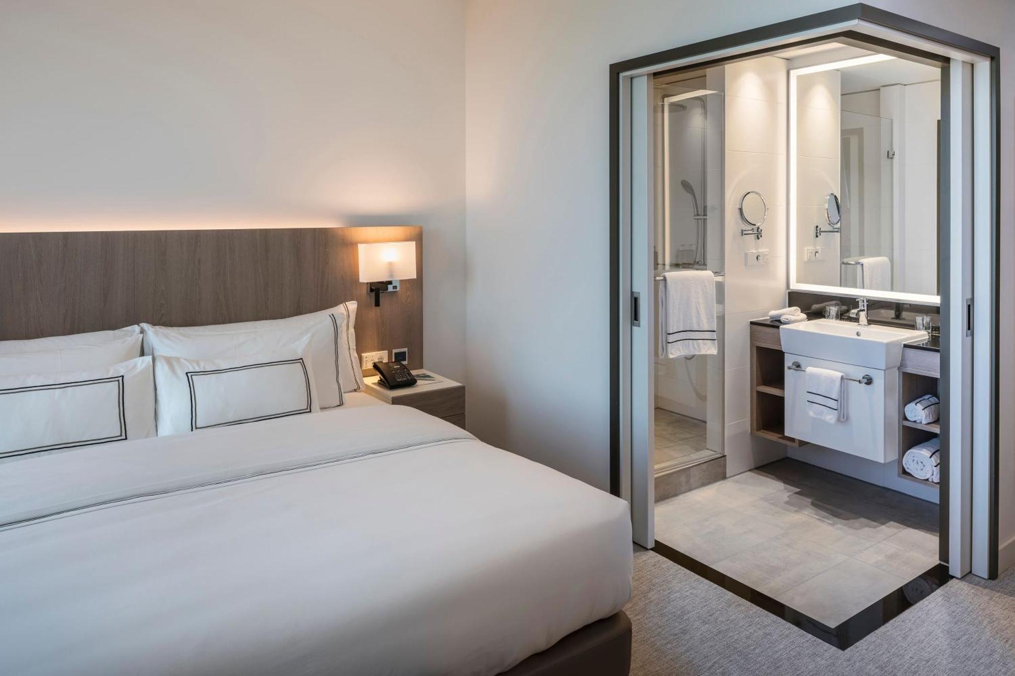 Meliá Premium Room with Skyline View