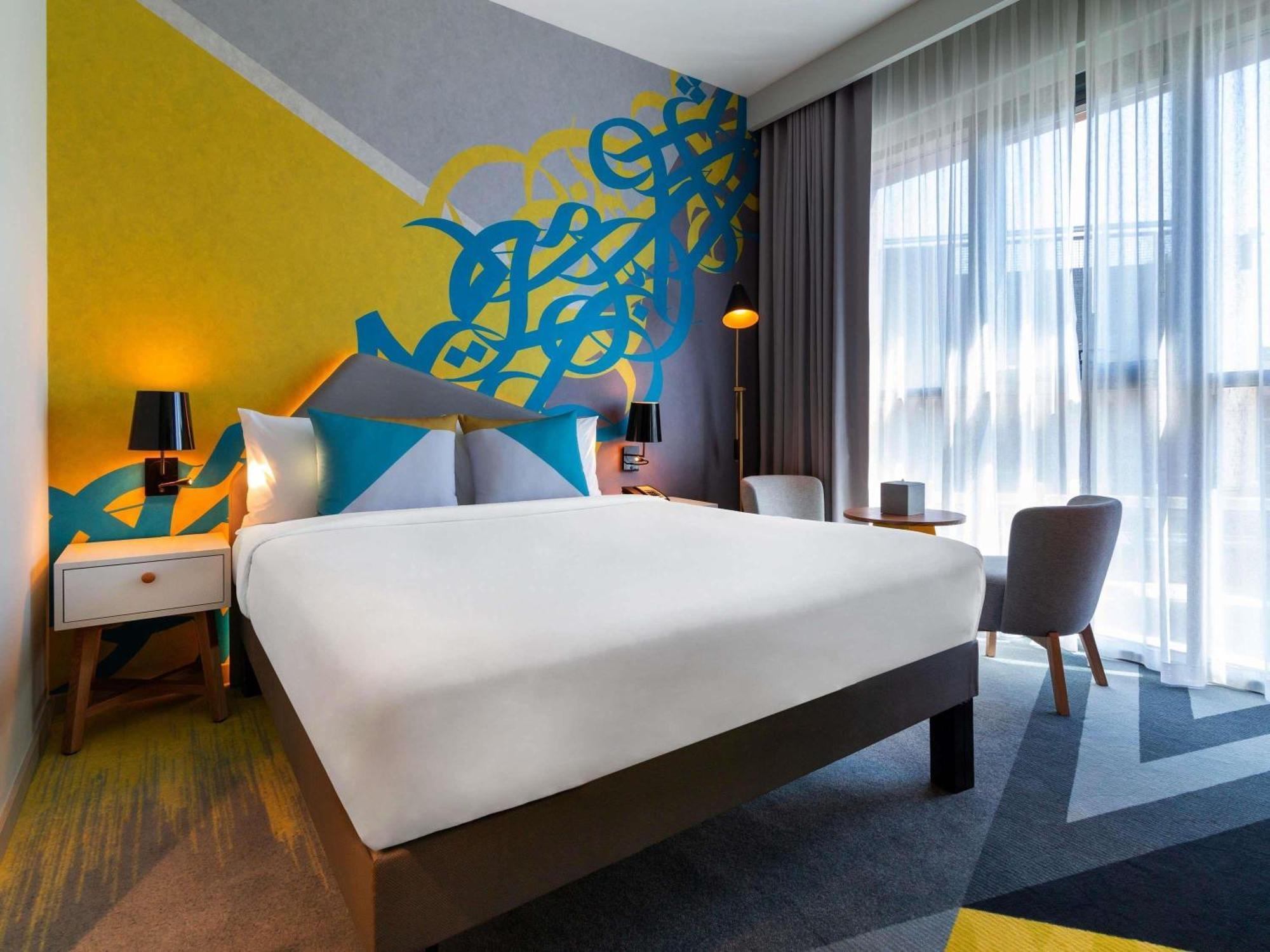 Standard King Room
