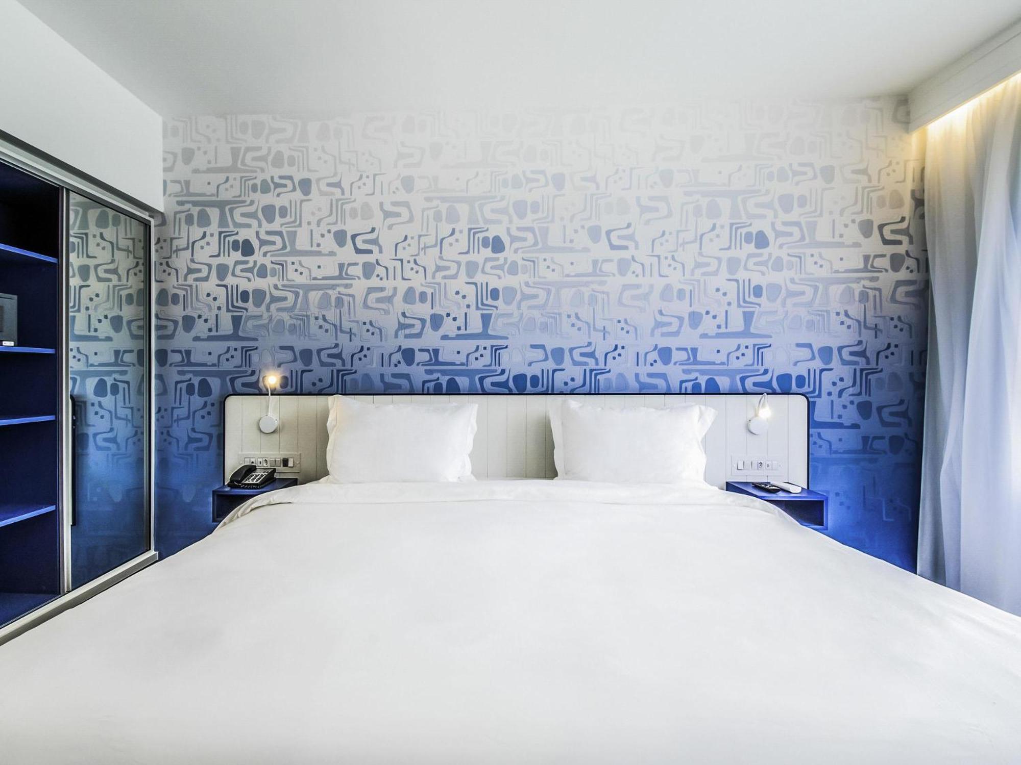 Executive Double Room Partial Sea View