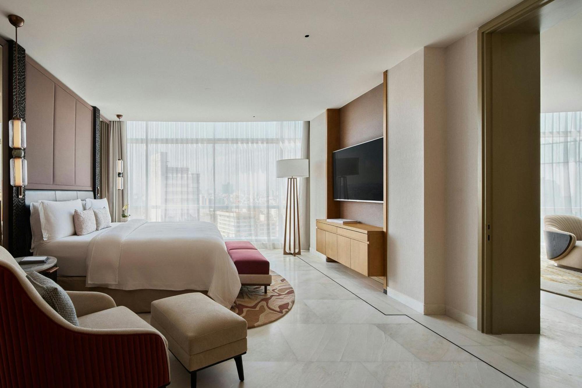 Luxury Butler Service Suite 1 King