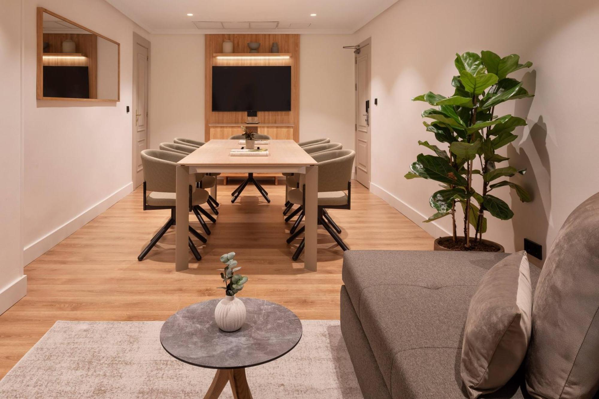 Junior Suite The Level
