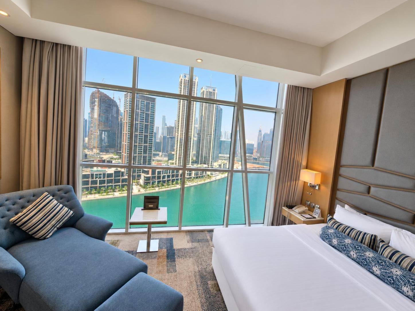 One Bedroom Suite Dubai Canal view access to Hotel's private beach at Palm-Jumeirah