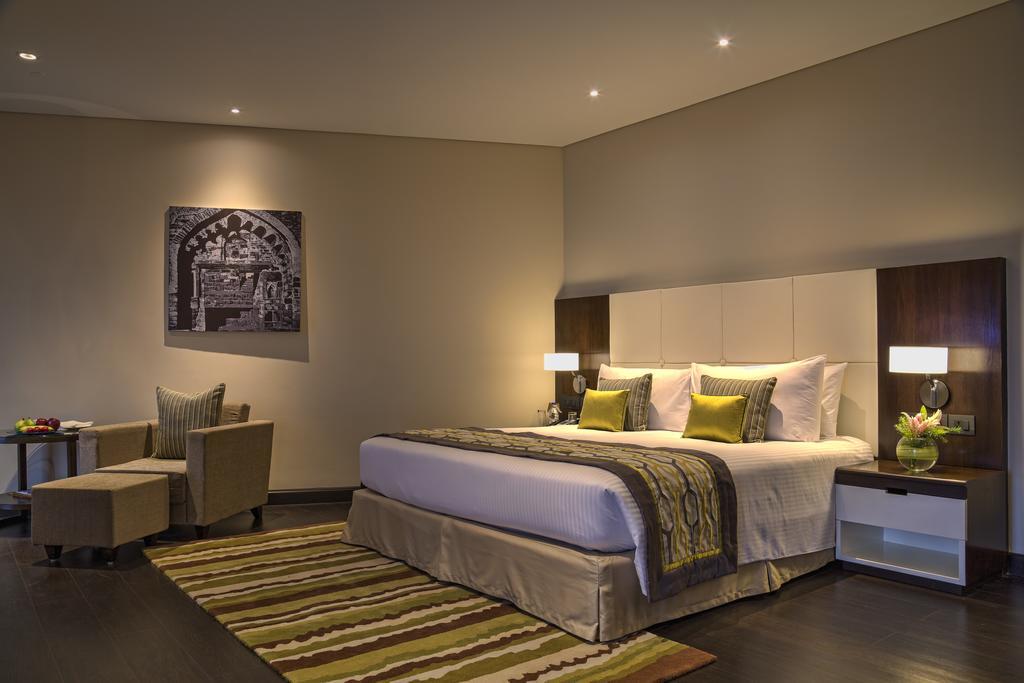 Excutive King Room with Balcony