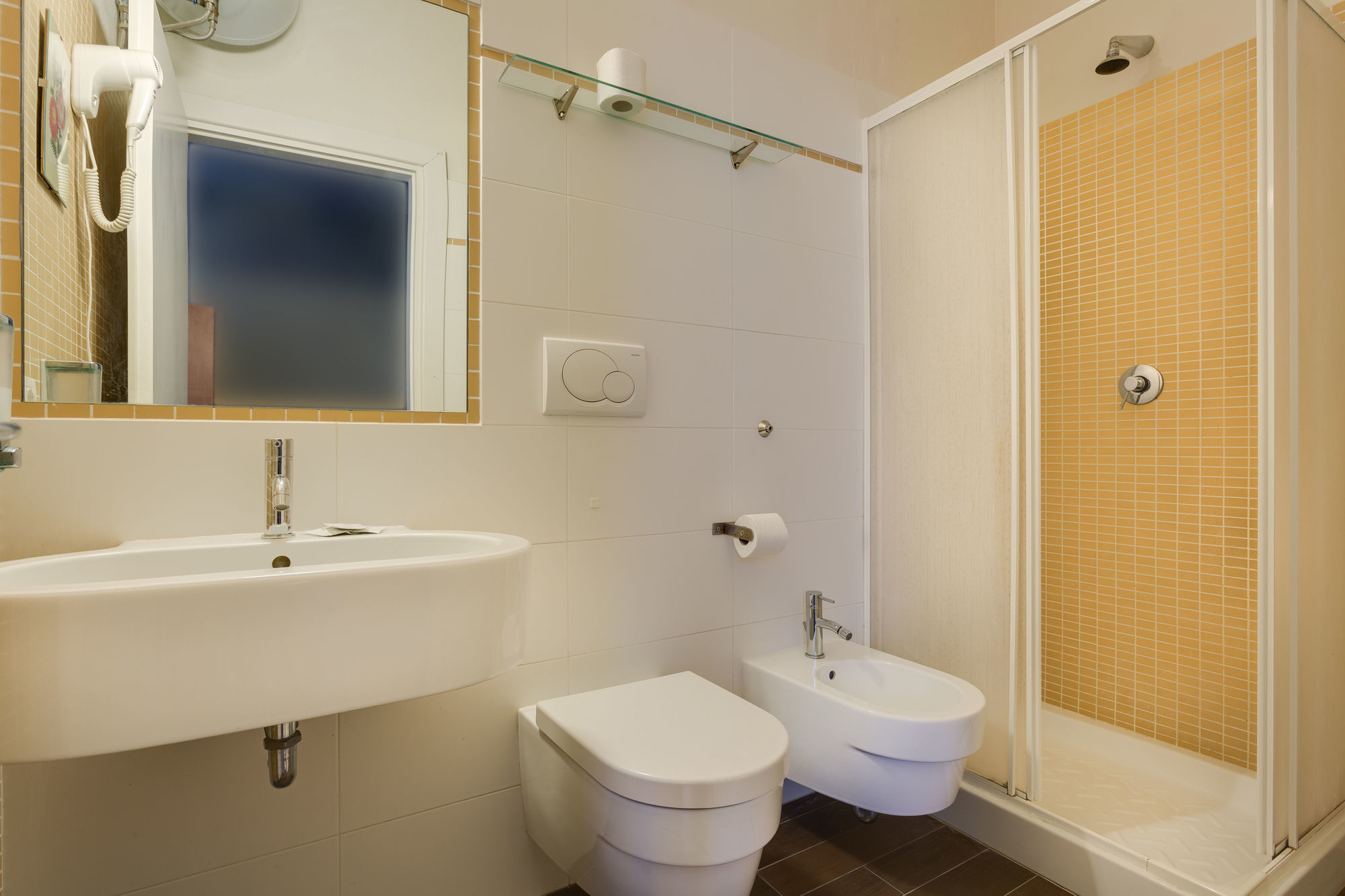 Double Room with Private Internal Bathroom