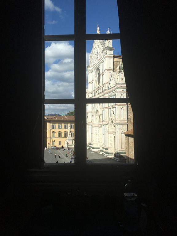 Deluxe King Room with City View