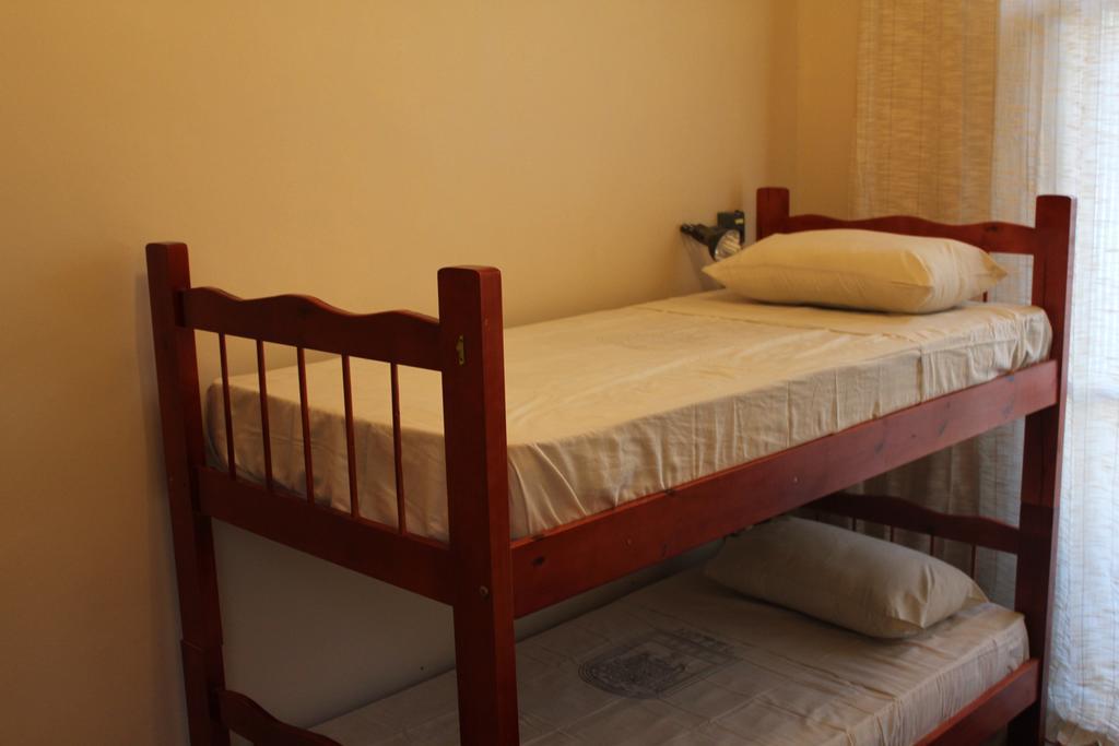 Single Bed Mixed Dormitory Room