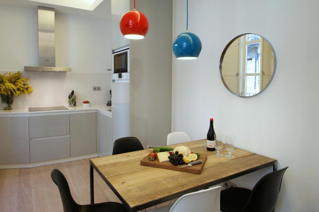 Queen Room One Bed – Disability Access – Non-Smoking
