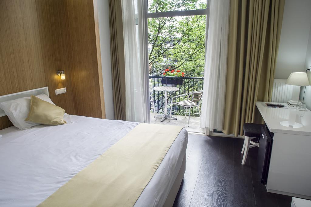 Standard Double Room Spa Bath