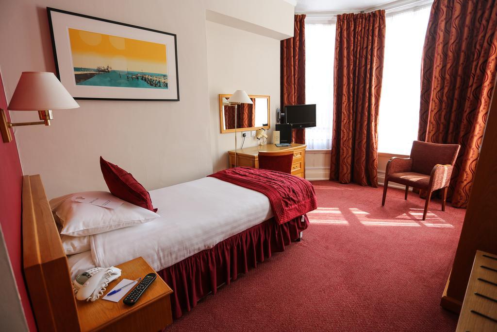 Standard Single Room,1208783911:JPEG