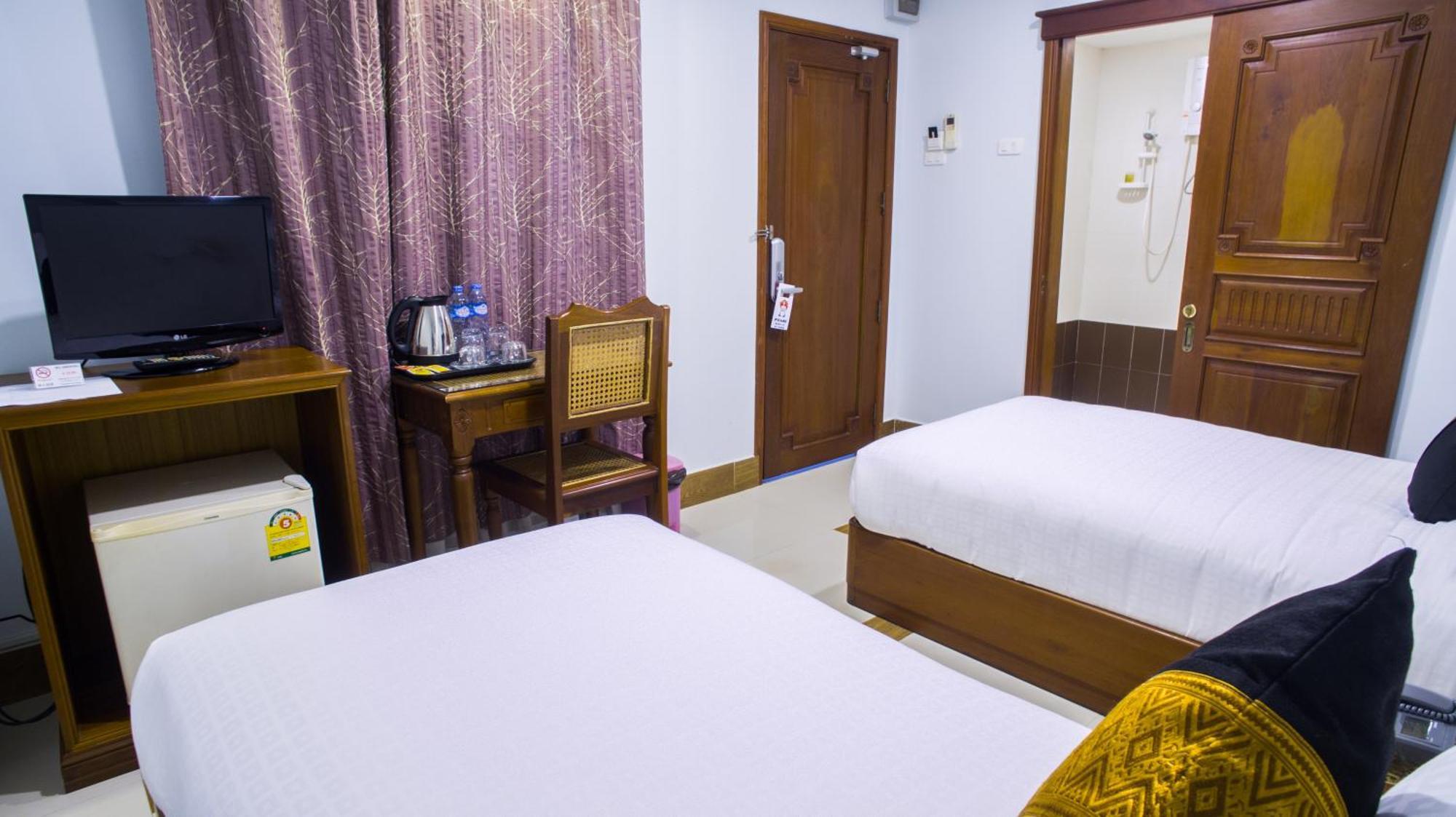 Standard Twin Room No View