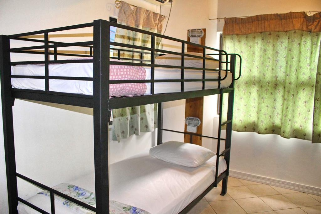 Bed in 4-Bed Mixed Dormitory Room