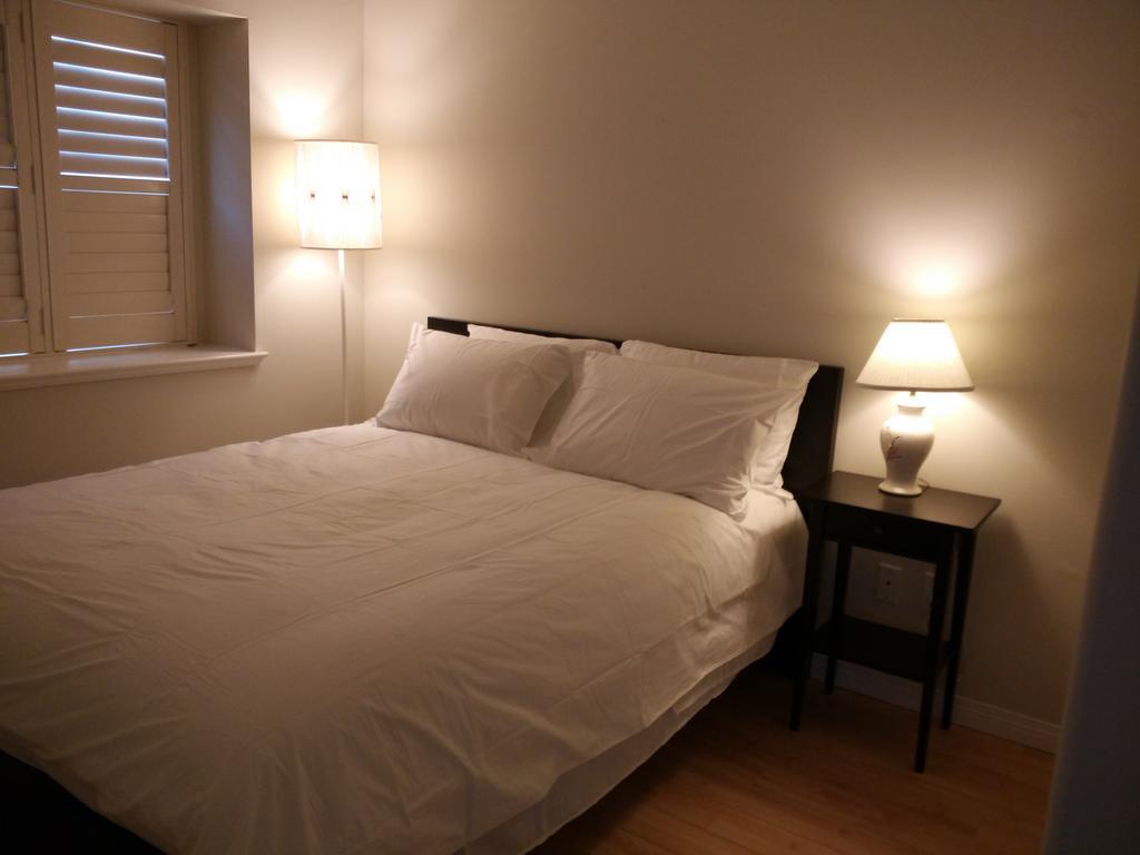Queen Room with Shared Bathroom