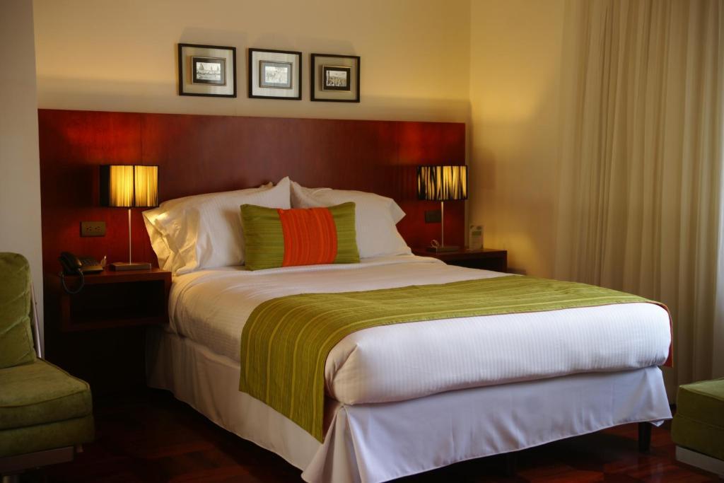 Queen Room