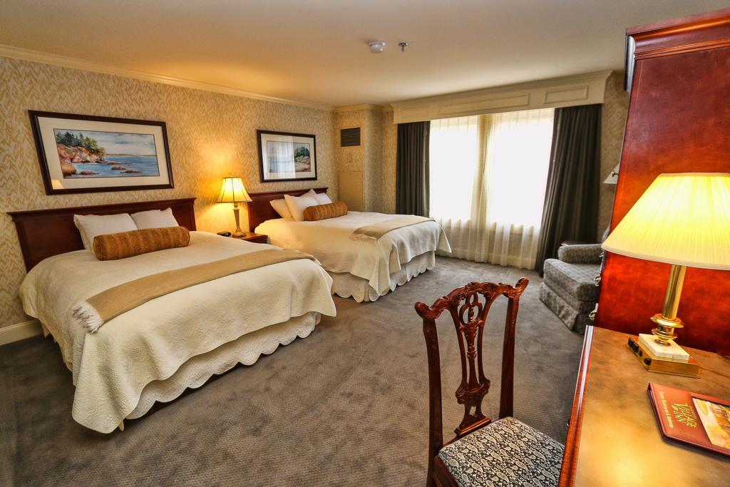 Queen Room Two Queen Beds