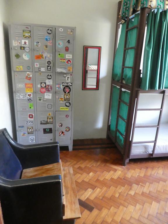Single Bed 6-Bed Dormitory Room