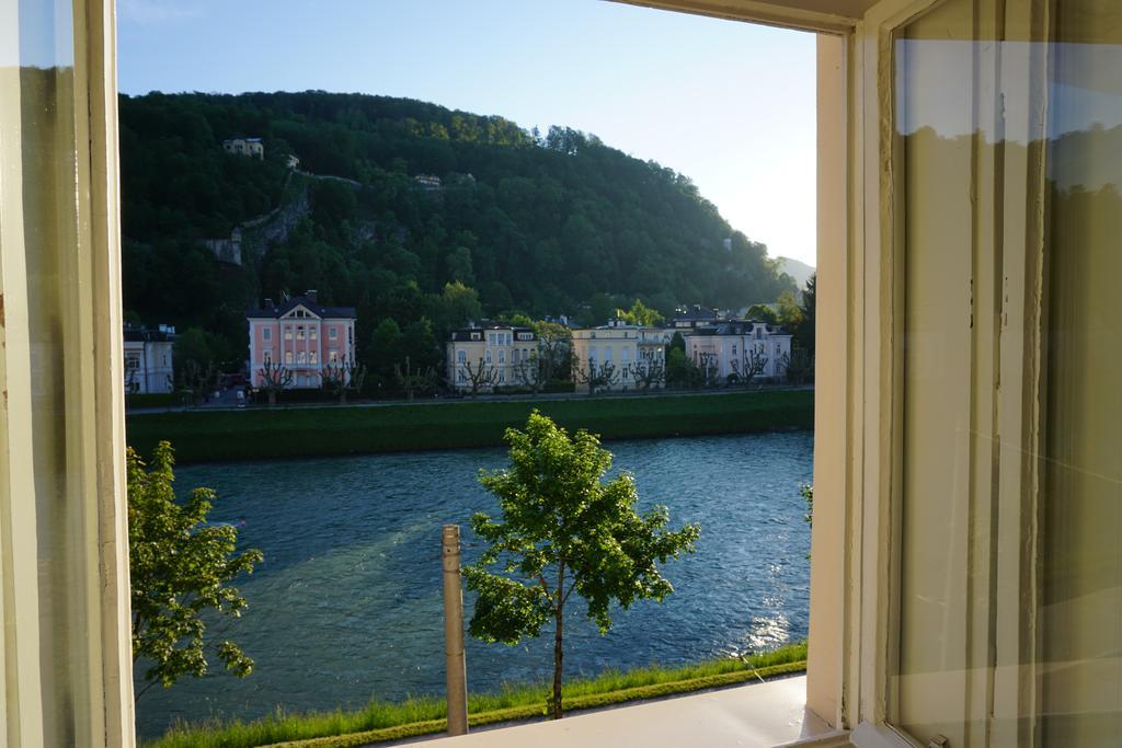 Large Double Room River View Separate Bathroom