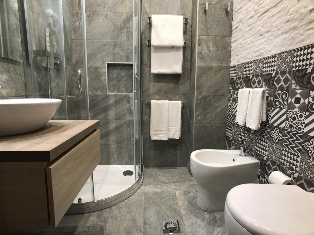 Double or Twin Room with parking included