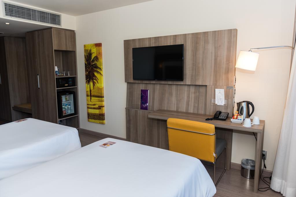 Superior Apartment Twin Beds