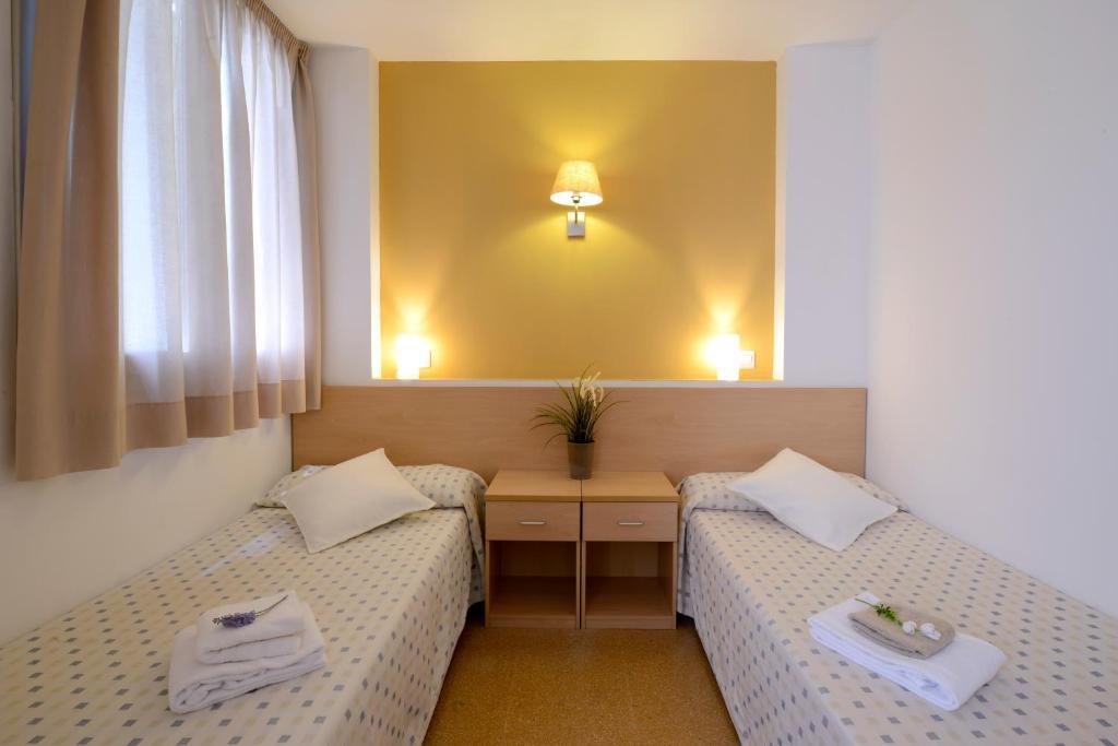 Economy Twin Room