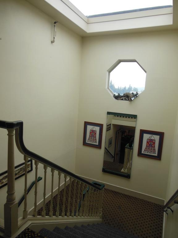 Single Room with Private Bathroom