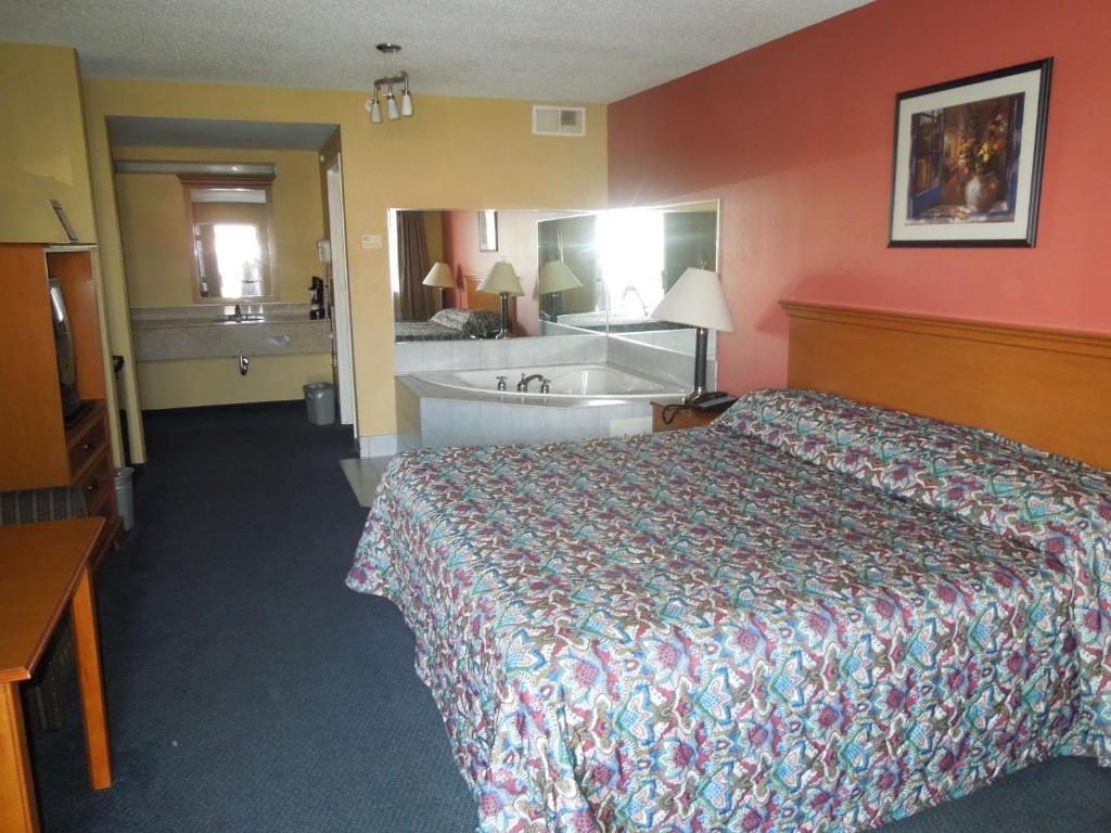 King Room with Spa Bath - Non-Smoking